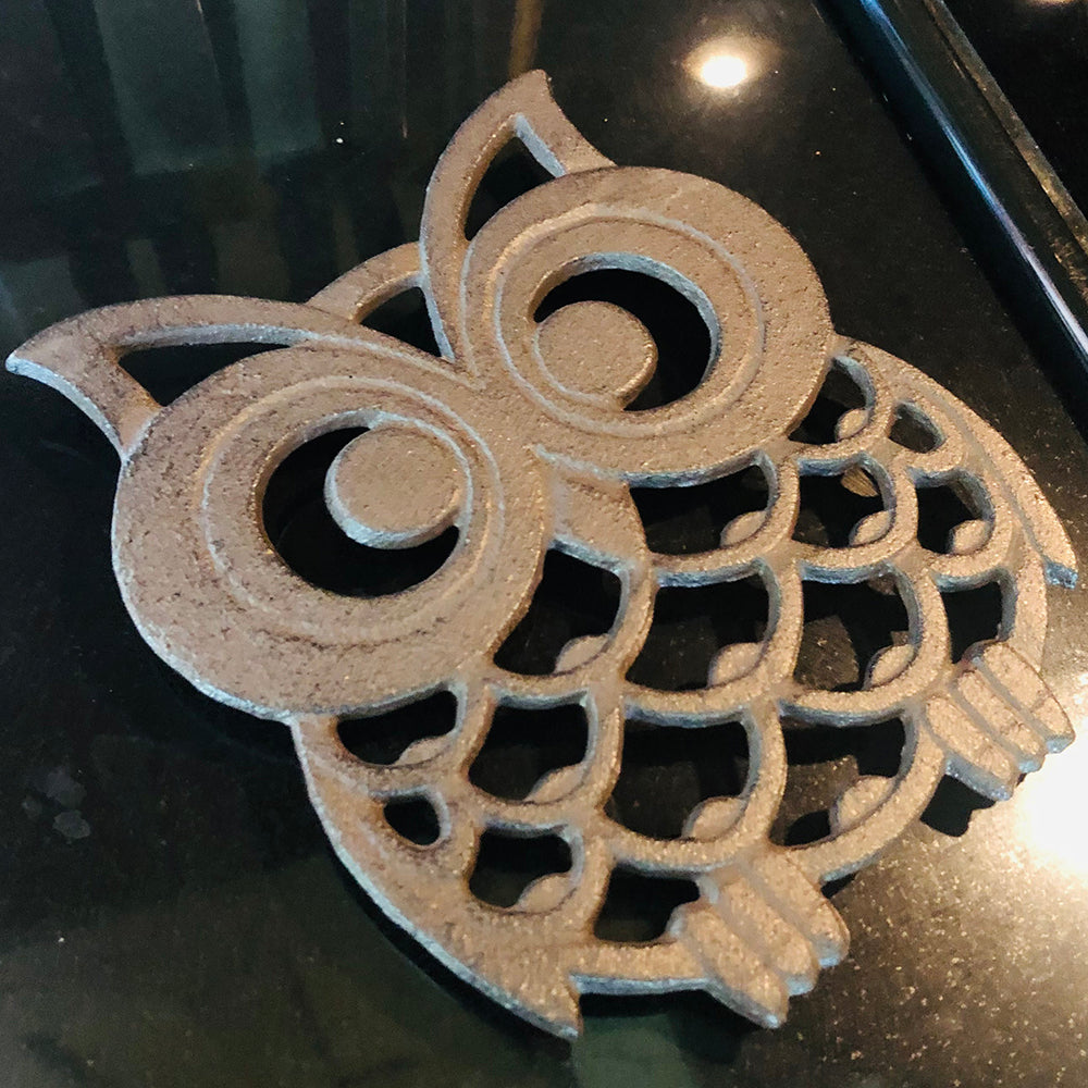 Cast Iron Owl Trivet – Functional Kitchen Art